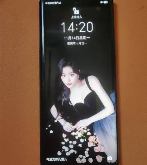 手机多了，现在买了原价2999，荣耀60，...