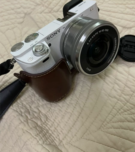 SONY 索尼 ILCE-6000L，9....