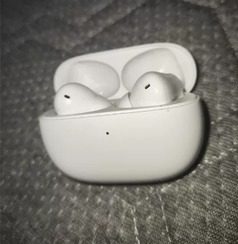 Redmi Buds 4 pro 刚用4个...