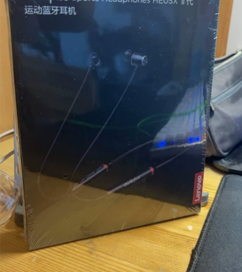 联想thinkplus运动蓝牙耳机HE05...