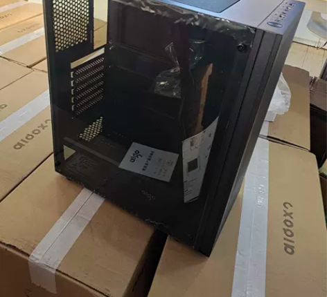 爱国者机箱T18 侧透机箱 全新  全新带...