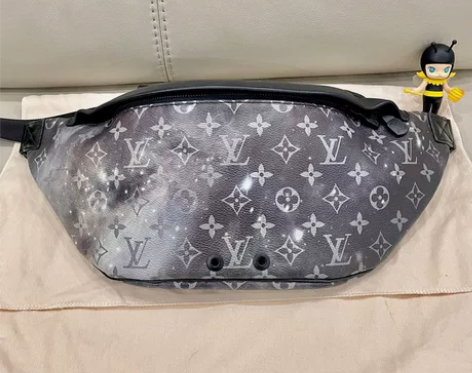 99新LV路易威登 限量款星空腰包 胸包 ...