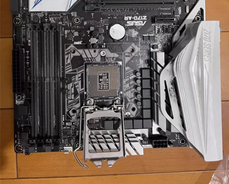 主板CPU套装 CPU是i7 6700K ...