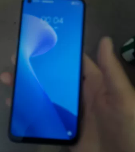 真我q3s  5g   6+128，账号已...