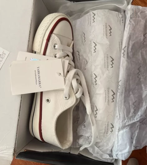 帆布鞋,36码,全新,购于淘宝, 感兴趣的...