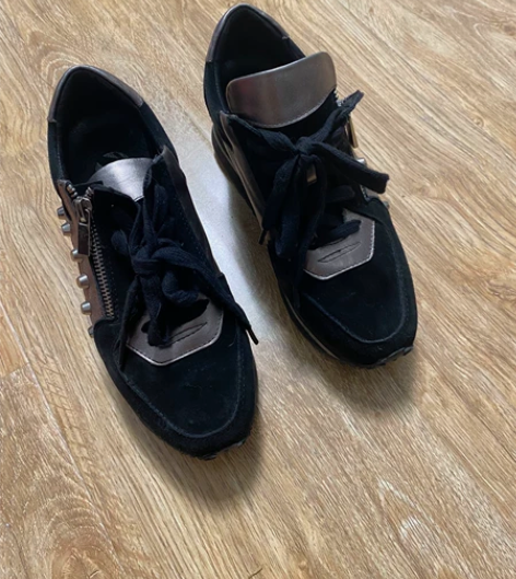 BATA休闲内增高鞋，超级显腿长 感兴趣的...
