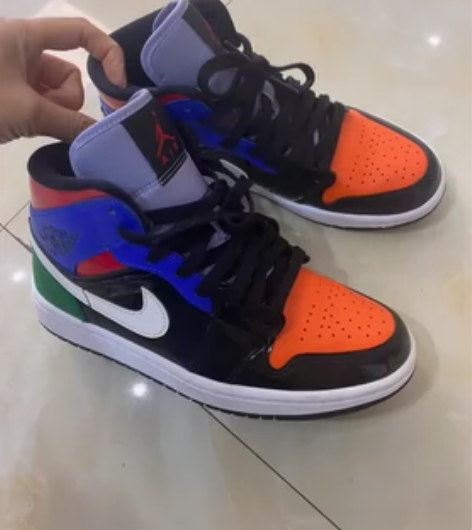 乔丹AJ ,没有穿过两次,几乎全新 感兴...