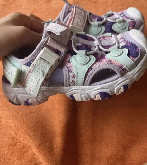 斐乐童鞋 2022夏季新款男女小童运动凉鞋...