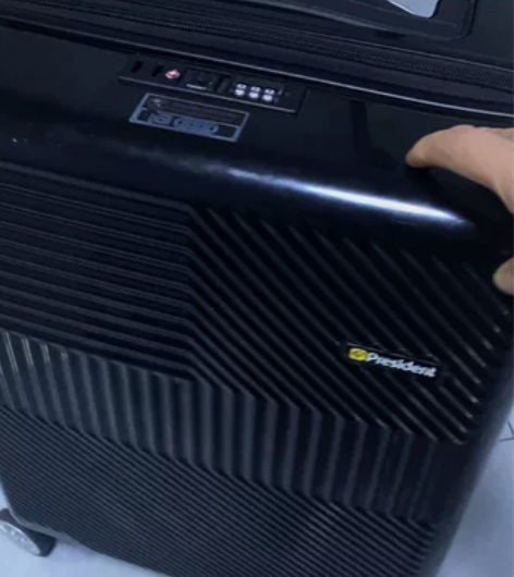 拉杆箱 可登机 尺寸高53 宽24  10...