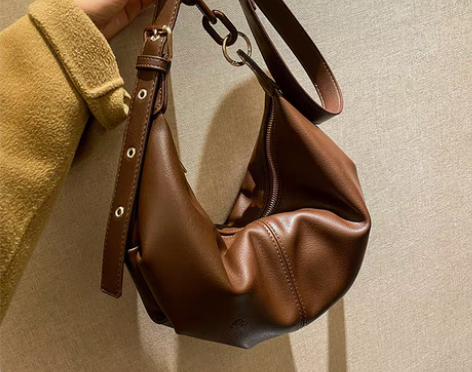 转卖高级质感软皮包包女2021新款潮百搭爆...