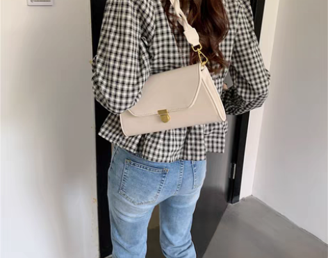 转卖果柠莞尔 女士包 超级好看 新旧程度 ...