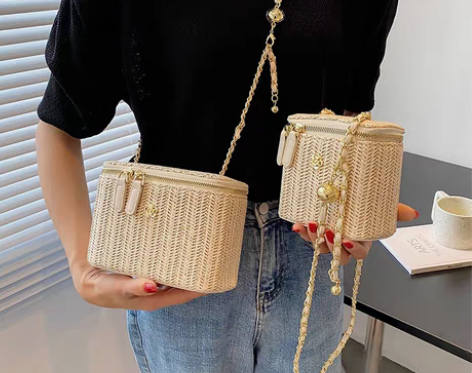 转卖小众设计包包女夏2021新款潮链条编织...