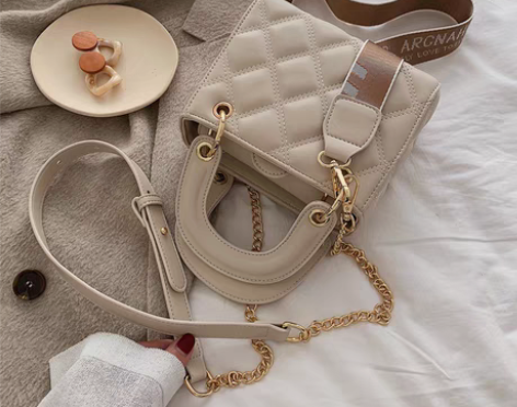 转卖包包女包2019新款潮韩版手提菱格链条...