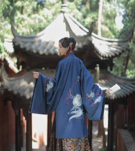 兰若庭 汉服 乘黄 明制 披风  短袄和比...