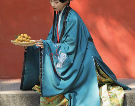 转卖兰若庭 汉服 乘黄 明制 披风 绣花 ...