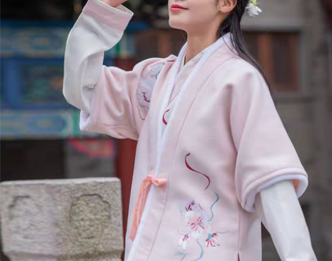 转卖如梦霓裳汉服女装交领半臂醉花眠刺绣花春...