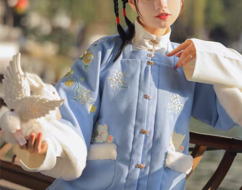 转卖芸梦溪喵柒柒汉元素汉服女原创正品加厚半...