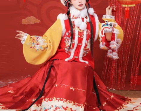 包邮裳云兮汉服虎年汉服冬装加厚新年战衣超仙...