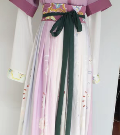 包邮商铺拆迁,汉服馆不干了,挂版正品(御篇...