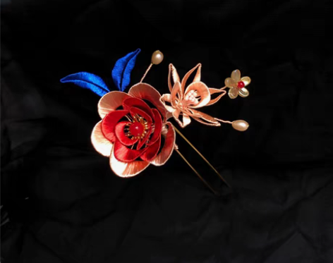 包邮红色渐变缠花，我感觉这个配色还是挺独特...