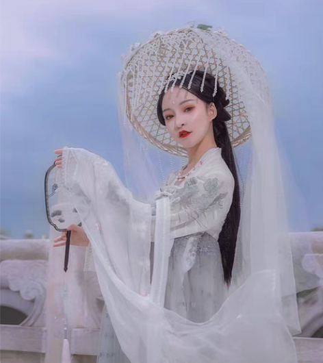 包邮都城南庄 暮流萤 齐胸襦裙原创绣花新品...