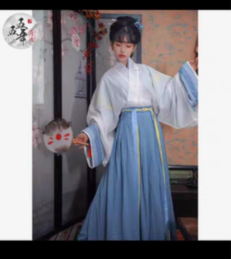 出五五年汉服 霜降，买了很久了，穿过一次#...