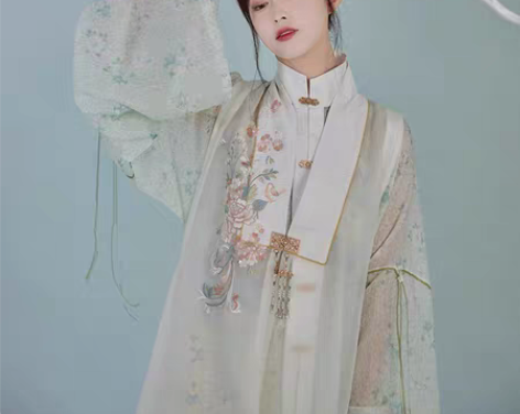 包邮七月夕汉服明制  马面裙  有飘带和背...