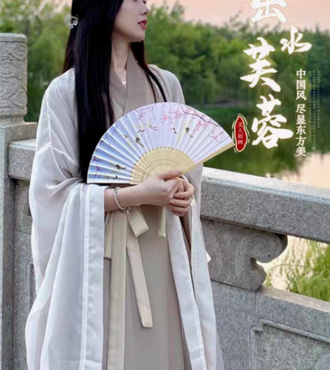 包邮神明少女汉服秋冬魏晋制南北朝直裾古装改...