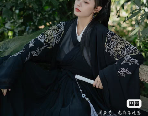 包邮退坑三套汉服便宜卖了 言然原创 (萧然...