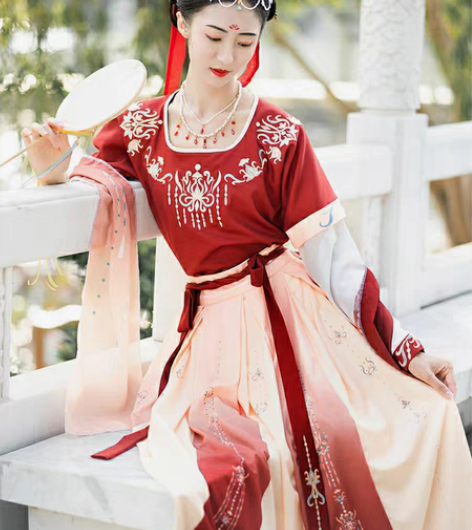 包邮珍缕汉服女正品原创千禧寻坦领三件套一片...