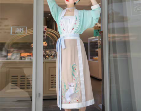 转卖汉旭招财猫汉服女宋制对襟旋裙短衫日常飞...