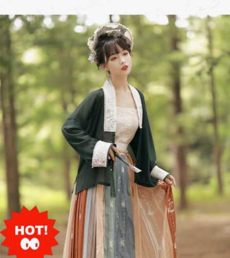 仙楚姬（沉香） 因为汉服多了，不经常穿，就...