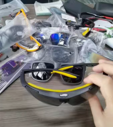 黑色框架骑行跑步户外运动眼镜看视频就懂,捡...
