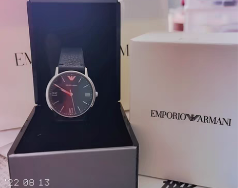 男士手表,阿玛尼正品深蓝色皮带手表 感兴趣...