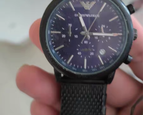 阿玛尼手表 感兴趣的话点“我想要”和我私聊...