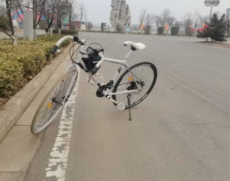 云霄公路车前③后⑧变速，前后碟刹，没怎么骑...