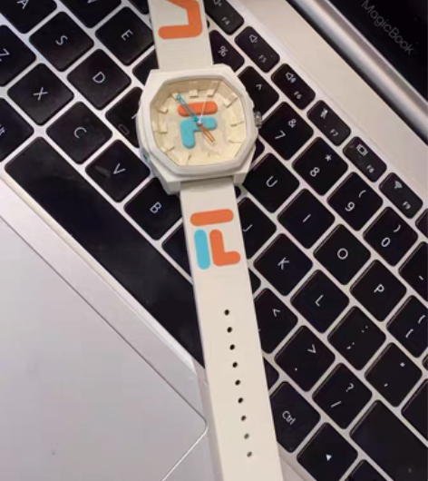 包邮正品FILA斐乐手表男女同款可做情侣款...