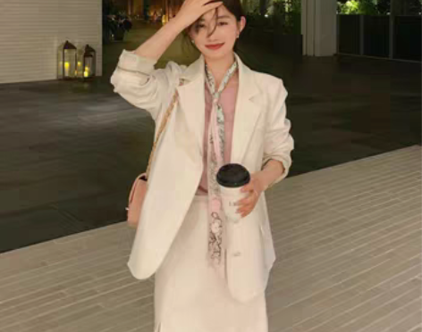 转卖新品已开城市.猎人西装｜薄而有型.特殊...