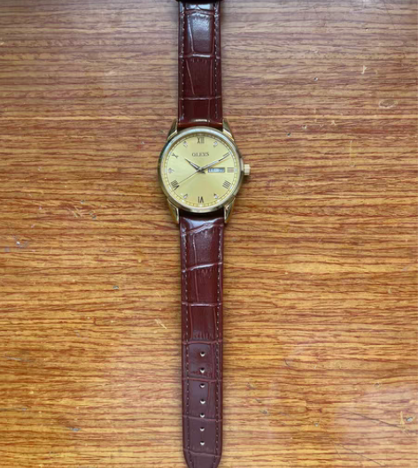 包邮全新欧利时OLEVS手表，表盘保护膜都...