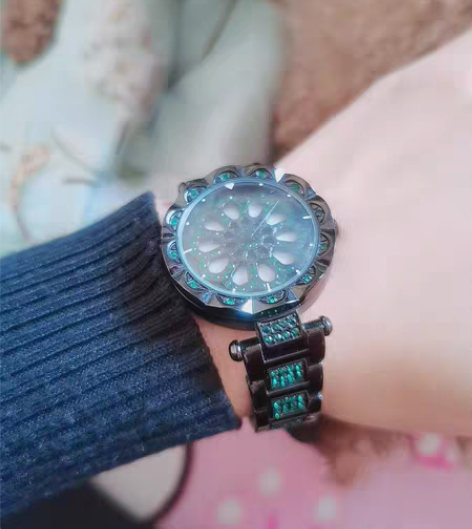 包邮时来运转手表,9成新 感兴趣的话点“我...