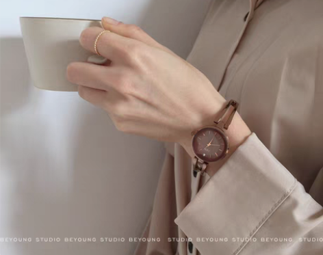 转卖别样A109韩风简约chic复古小表盘...