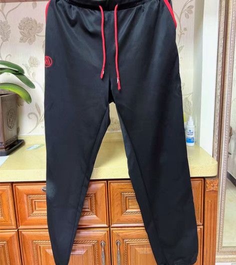正品实验校服黑色运动裤-秋款，穿过几次，挺...