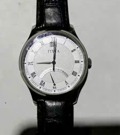 电子飞亚达G1270男款石英手表 朋友家里...