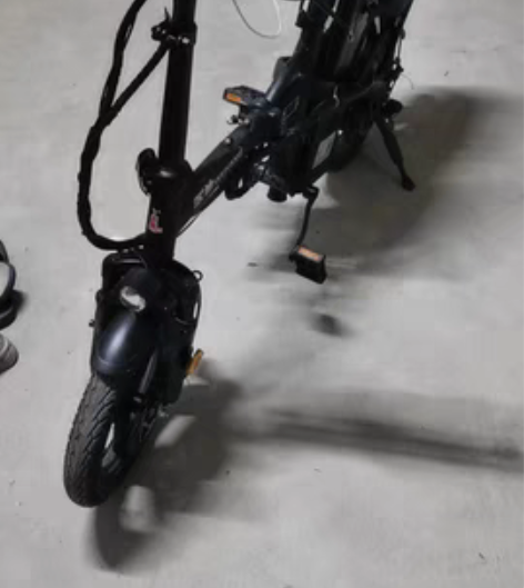包邮代驾电动车刚买不久有保修来看看跑60左...