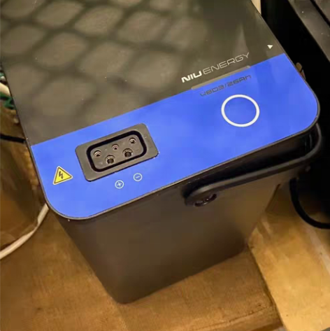 小牛26a蓝电带充电器 120循环 越秀五...