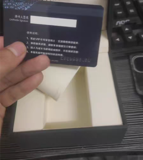 包邮手表 代友出售 今年六百多买的买了就吃...