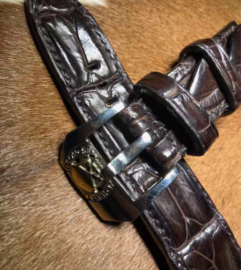 表带鳄 尼螺品种可以各种尺寸。 质柔润 软...