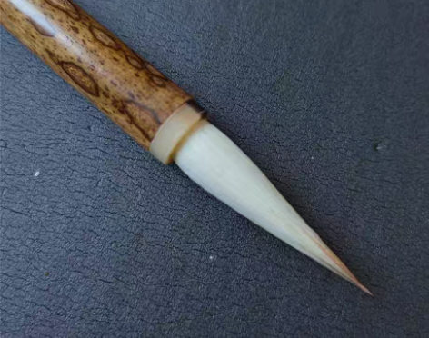 精品梅鹿竹毛笔一支 笔头:狼羊兼毫 笔杆:...