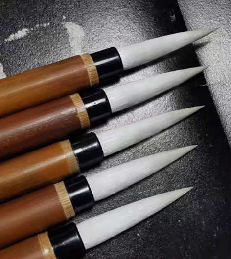 包邮自用纯羊毫湖笔，书写感非常跟手，弹性适...