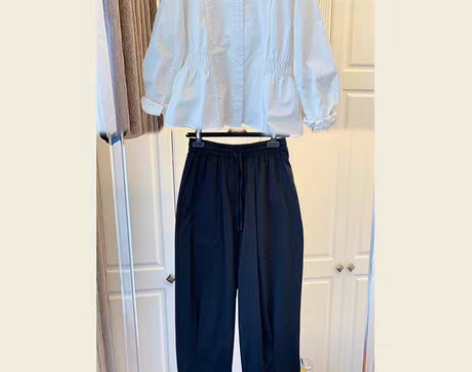 转卖2022早秋新款盐系穿搭一整套网红炸街...